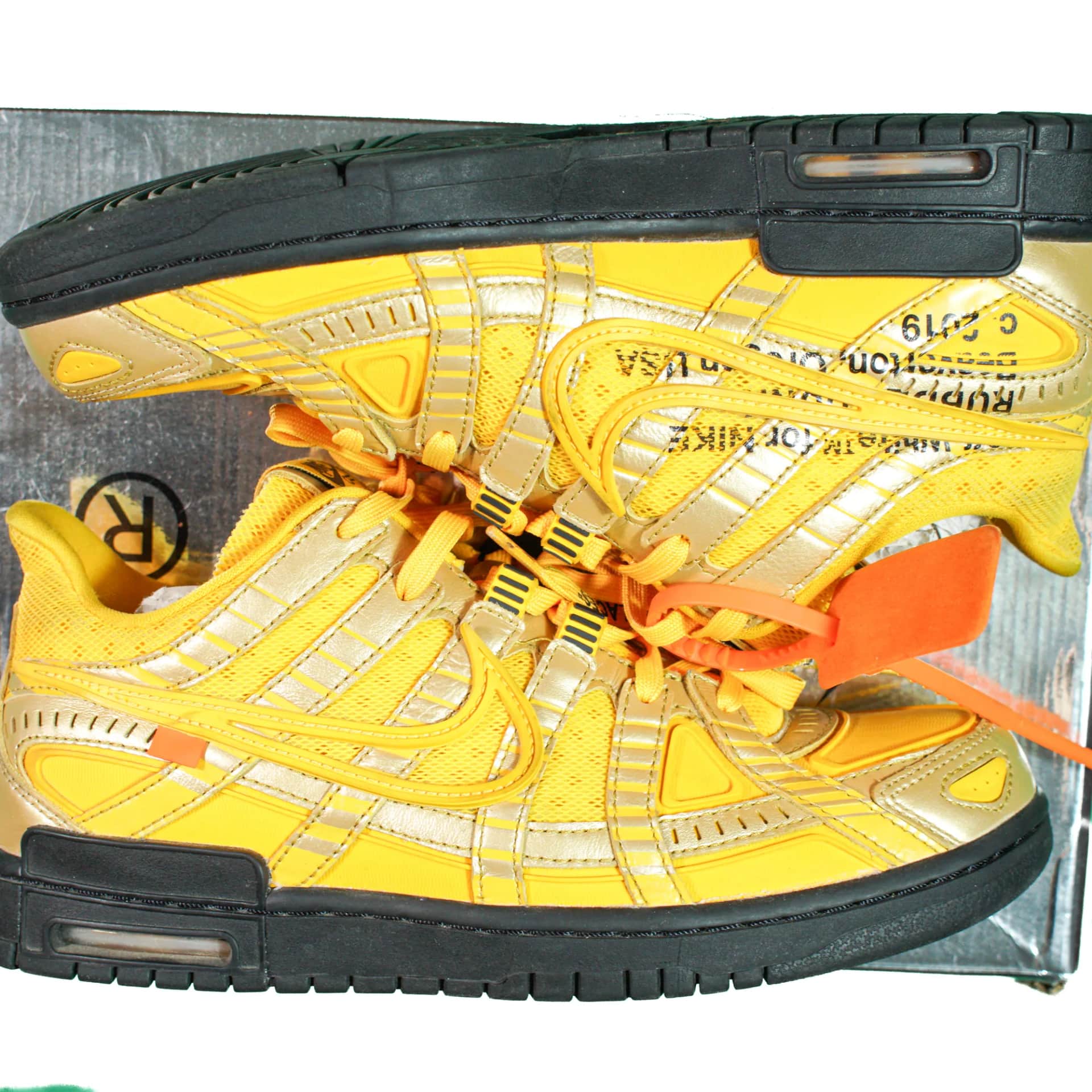 Nike & Off White rubber dunk yellow